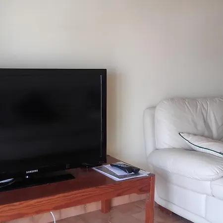 Apartamento Av. Das Comunidades Portuguesas